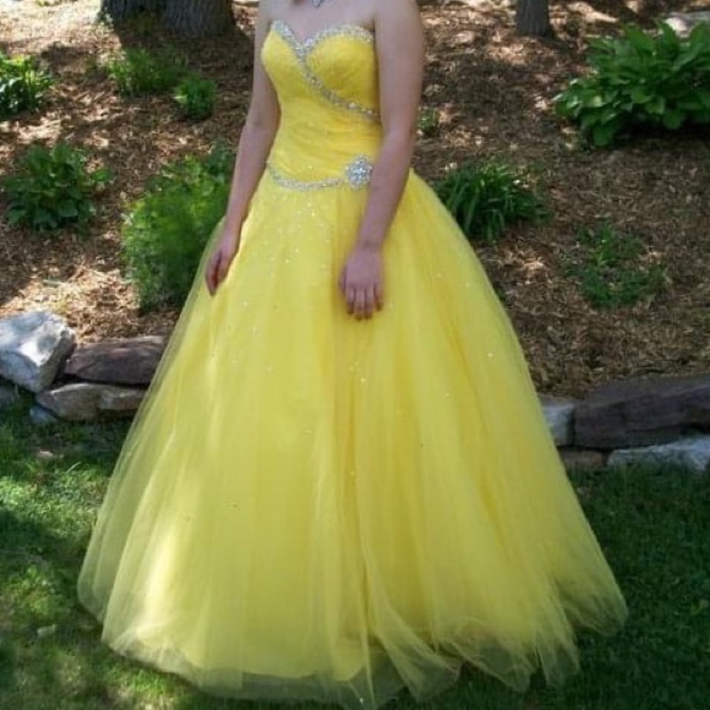 Mori Lee yellow prom dress